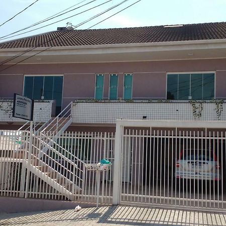 Kitinet Curitiba Apartment Exterior photo
